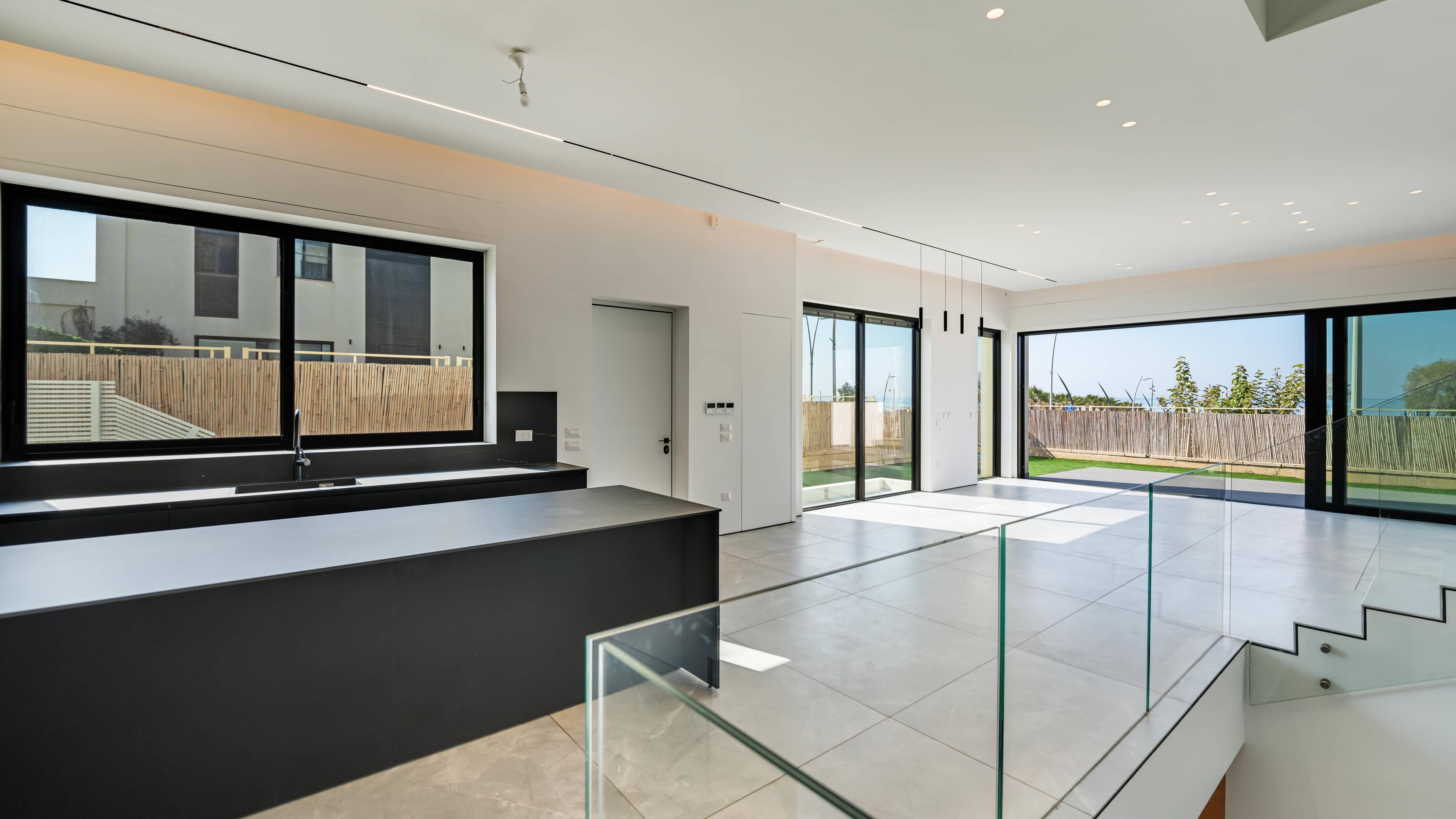 Villa Givat Olga — 2