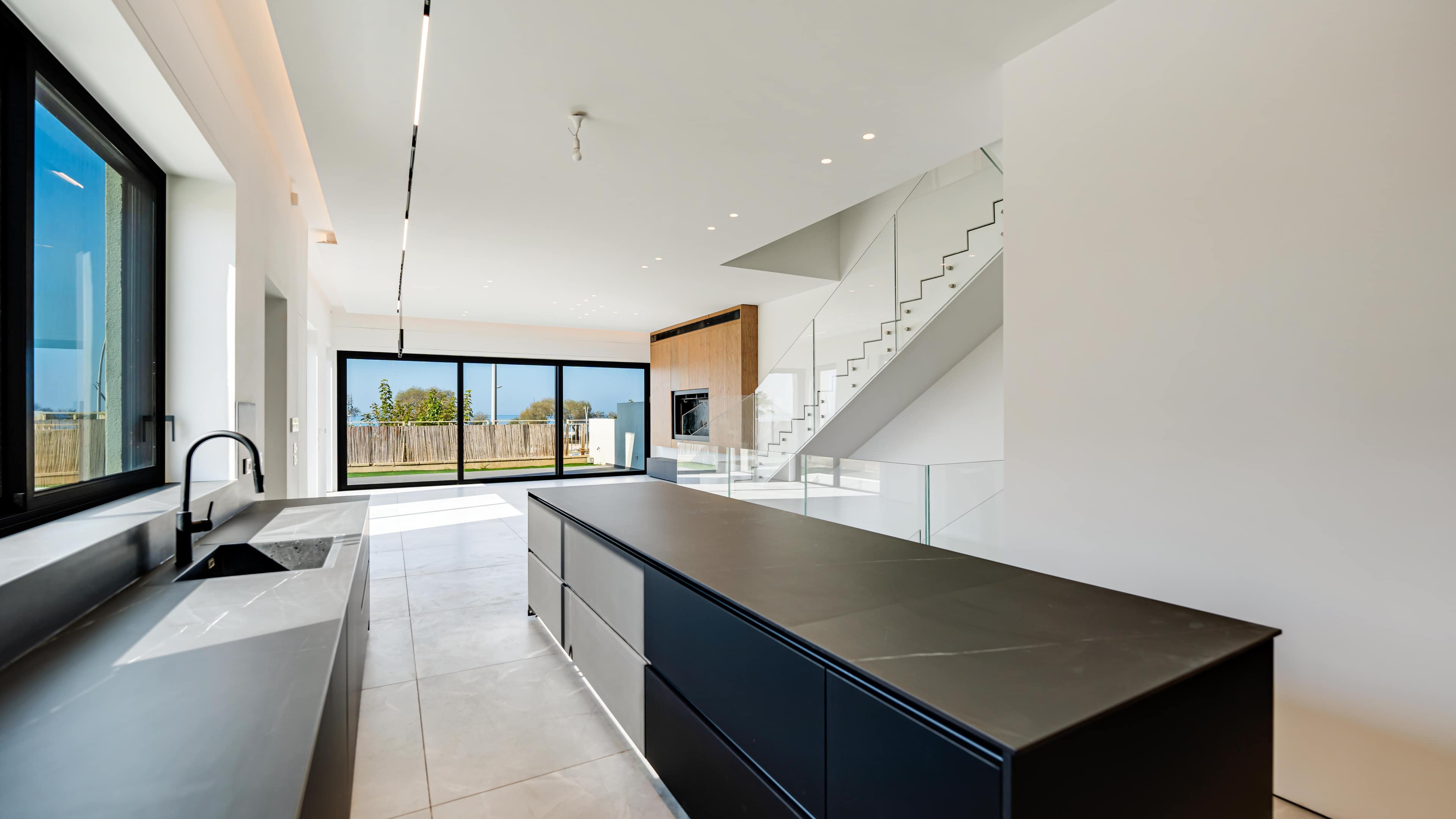 Villa Givat Olga — 1