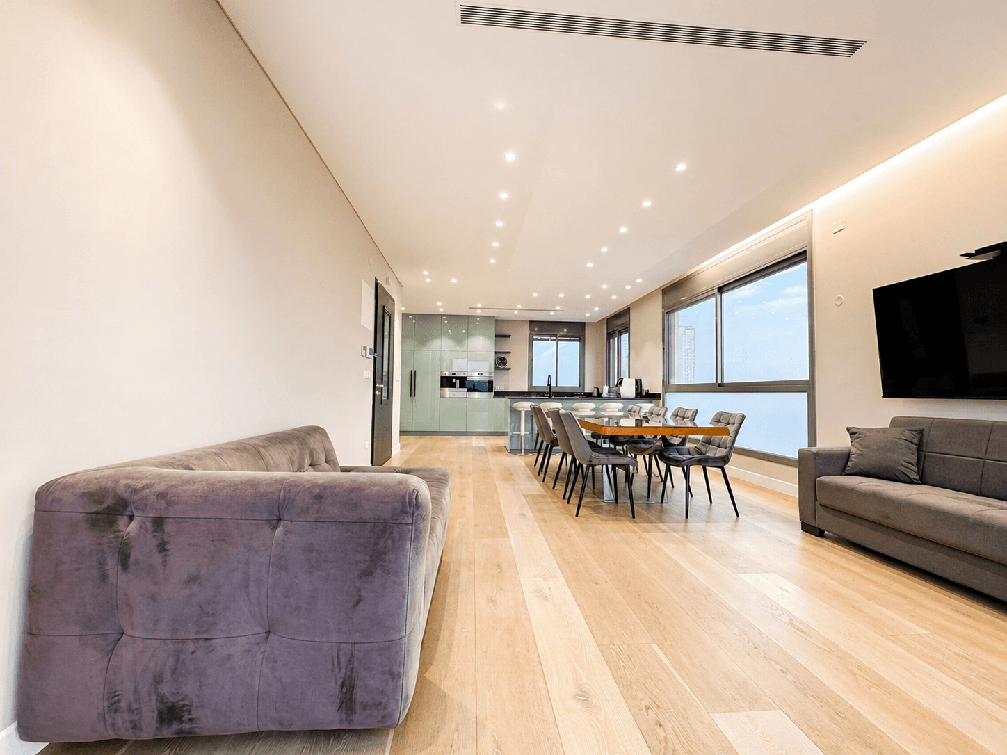 Penthouse | Givat Olga — 1